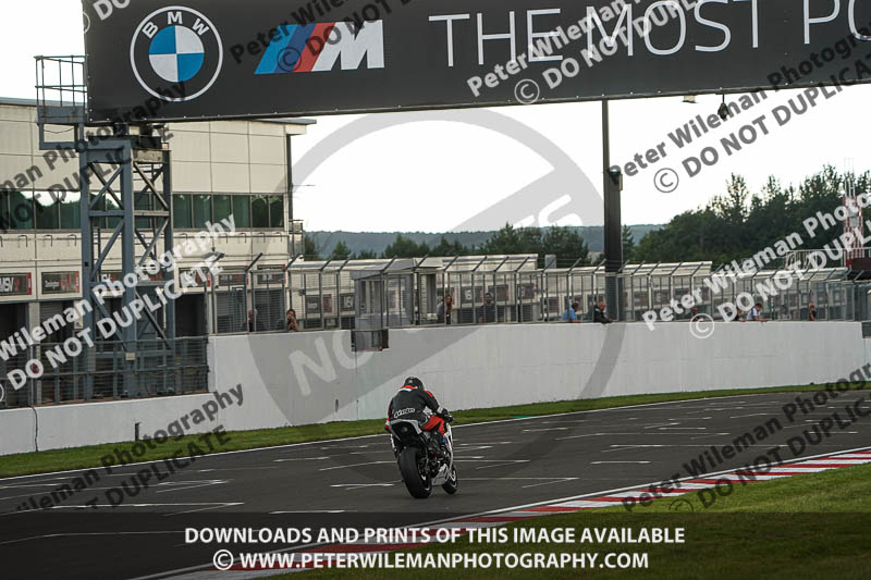 donington no limits trackday;donington park photographs;donington trackday photographs;no limits trackdays;peter wileman photography;trackday digital images;trackday photos